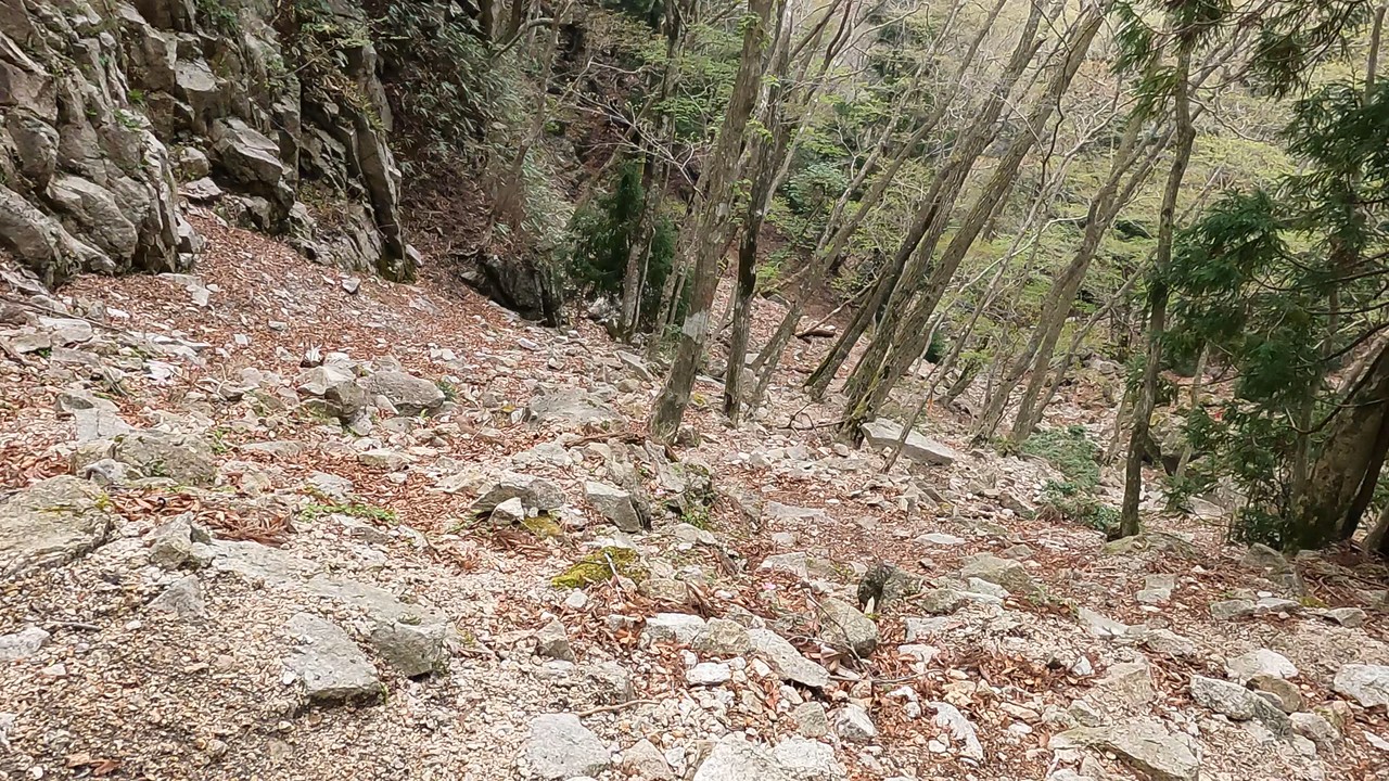 入道ヶ岳・鎌ヶ岳のハイキング