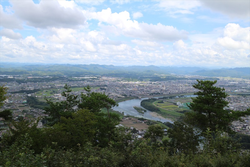 鳩吹山・犬山城のハイキング